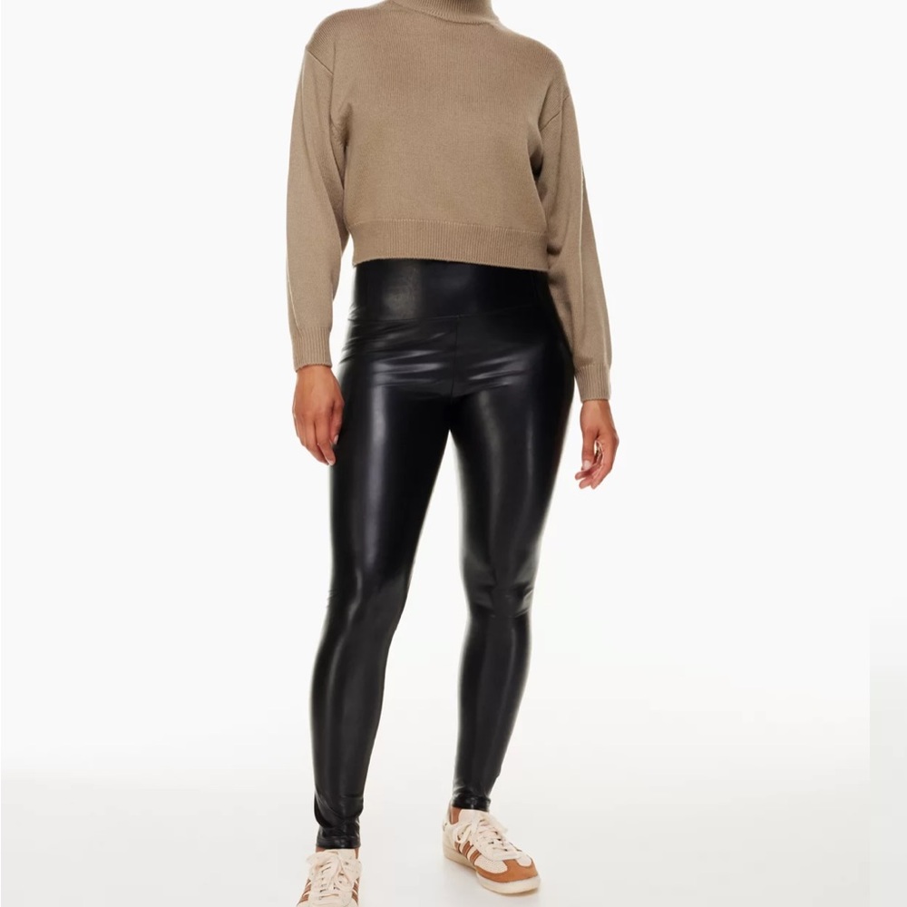 Wilfred Daria Vegan Leather Leggings- Like new - Size M worn once
